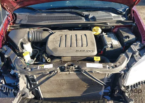 2019 Dodge Grand Caravan Sxt z USA, uszkodzony, nr VIN 2C4RDGCG8KR611903